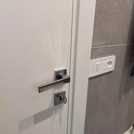 アパートホテル Hotiday Collection - Museo ナポリ