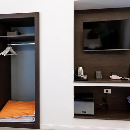 Hotiday Collection - Museo 4* Nápoles