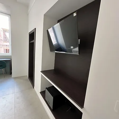 Hotiday Collection - Museo 4* Nápoles