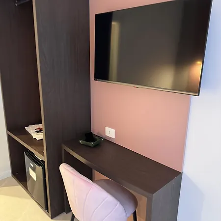 Hotiday Collection - Museo Apartahotel Nápoles