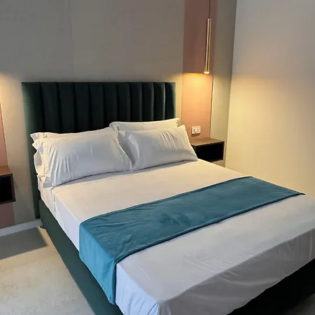 Apartahotel Hotiday Collection - Museo 4*